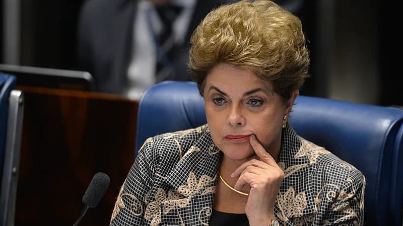 Há 10 anos, Dilma Rousseff deixava o poder. Hoje, às 20h, a Brasil Paralelo revela os bastidores desse processo