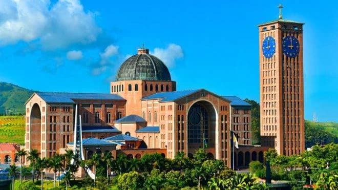 Santuário de Aparecida ganha nova sacada