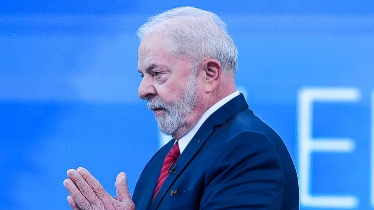 Lula faz populismo e perdoa dívidas de MEI