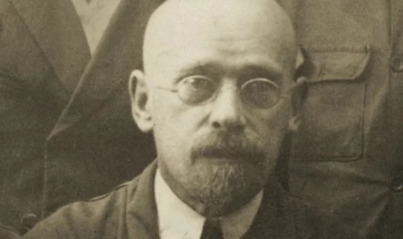 Retrato do pediatra e escritor polonês Janusz Korczak